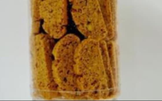 بیسکاتی پسته و پوست پرتغال 280 گرم 